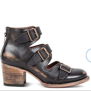 Freebird by Steve Madden _  never been worn